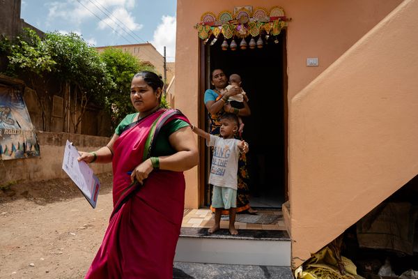 The women workers who are subsidizing global public health