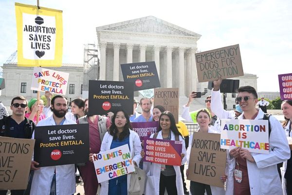 How the latest abortion case in front of SCOTUS worries maternity-care advocates