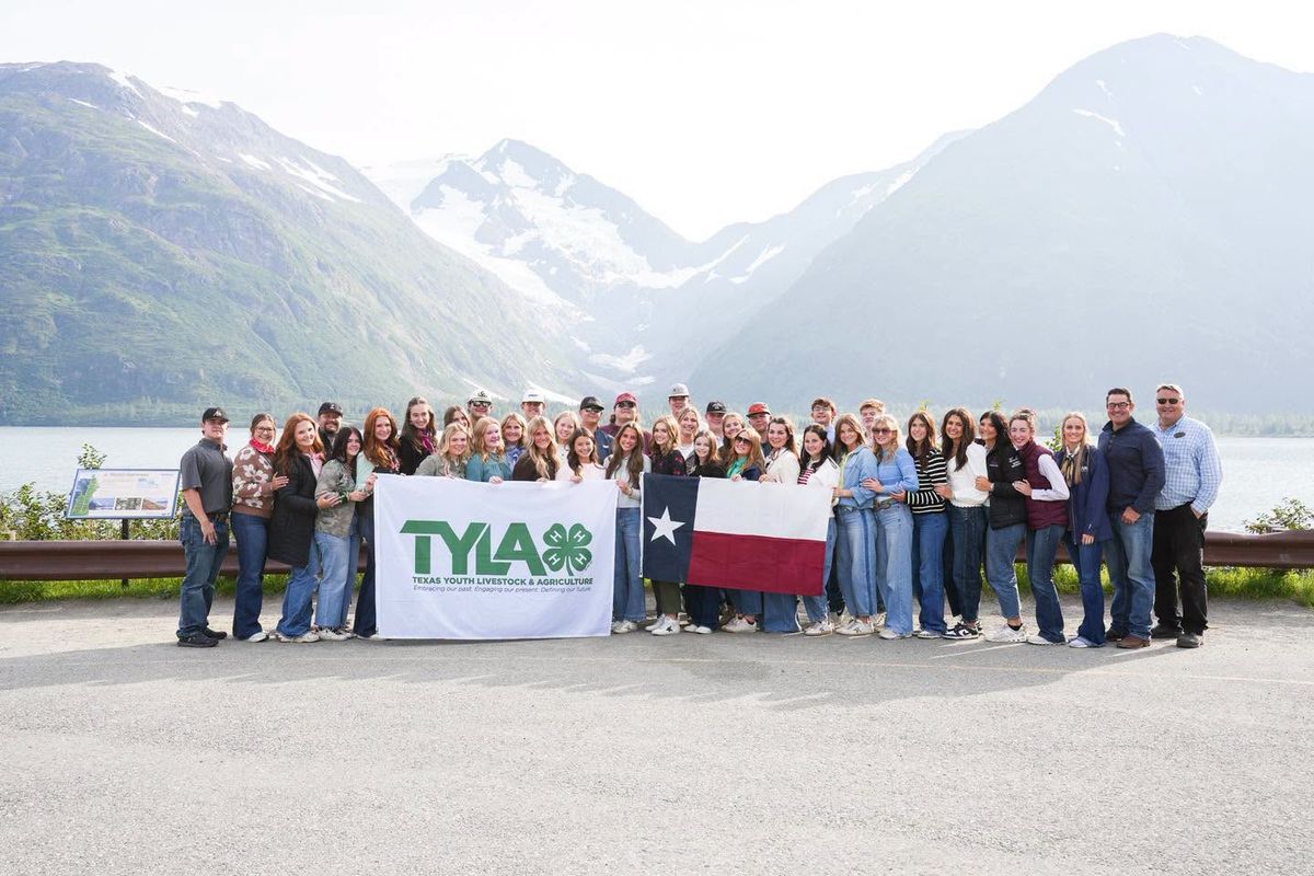 Milam County 4-H Ambassadors: Learning, Leading and Giving Back