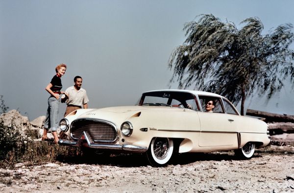 Hudson Italia by Touring