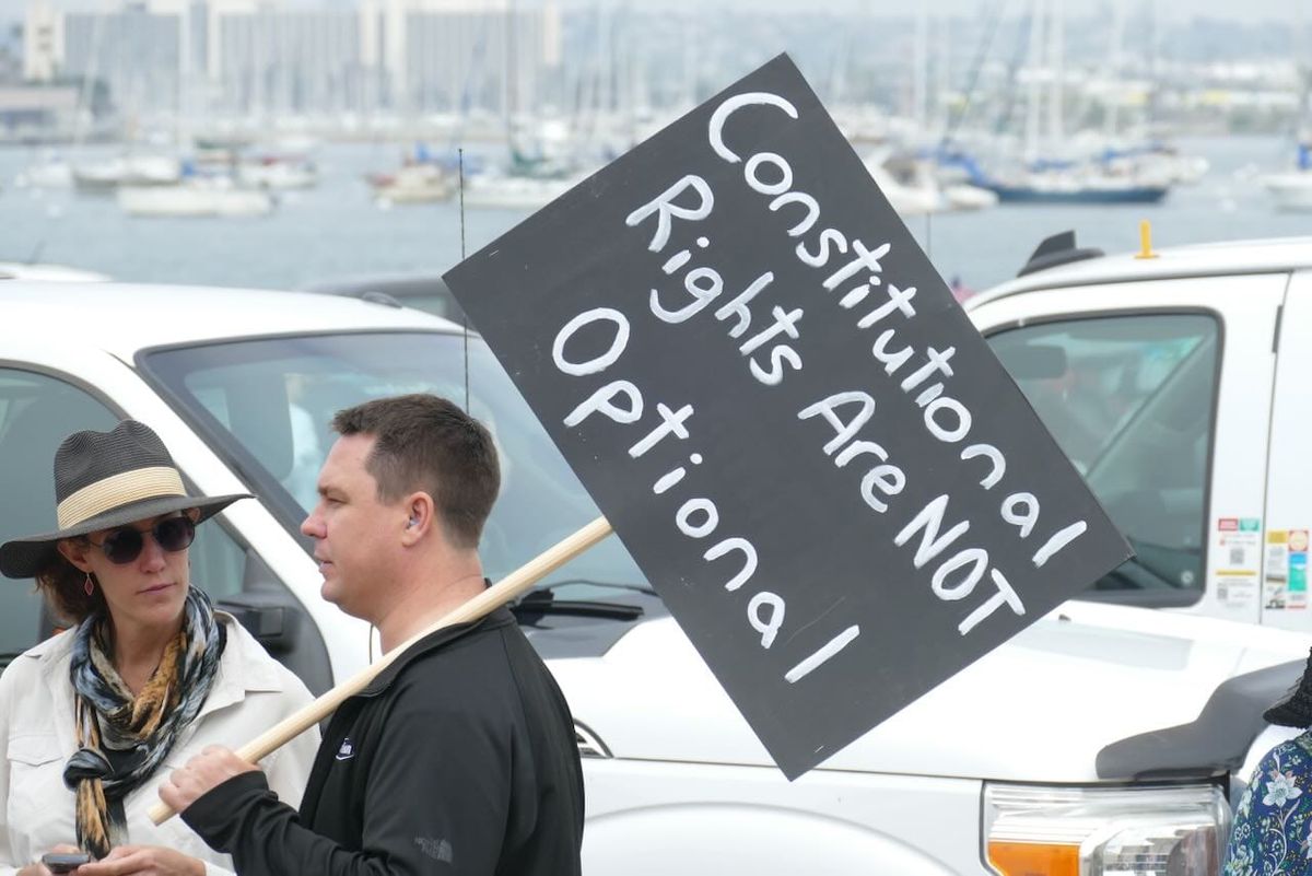 Know Your Rights — English