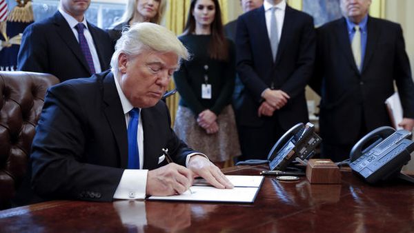 The San Diego Union-Tribune: Trump to sign executive orders enabling construction of border wall and targeting sanctuary cities