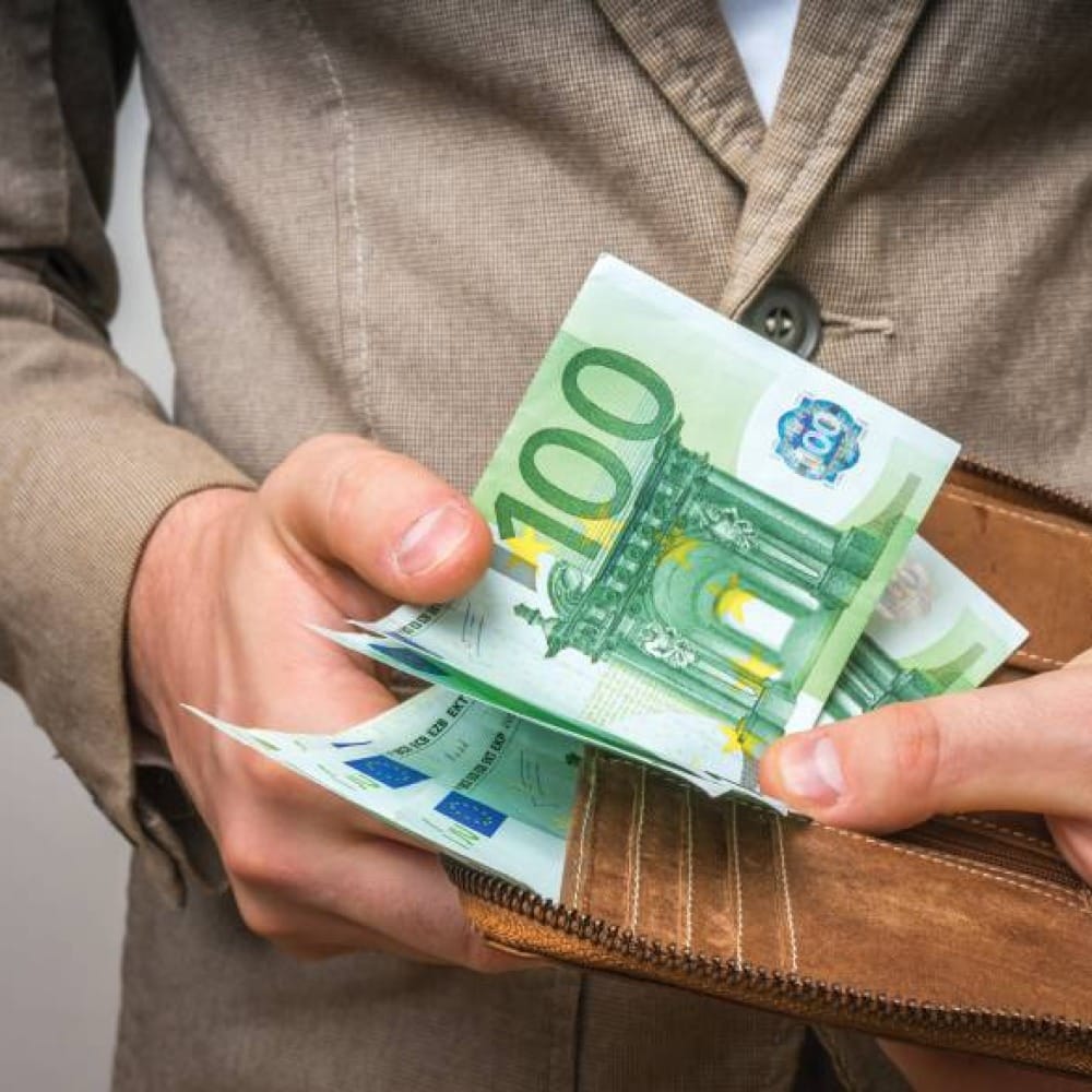 Шесть вопросов об оплате долга