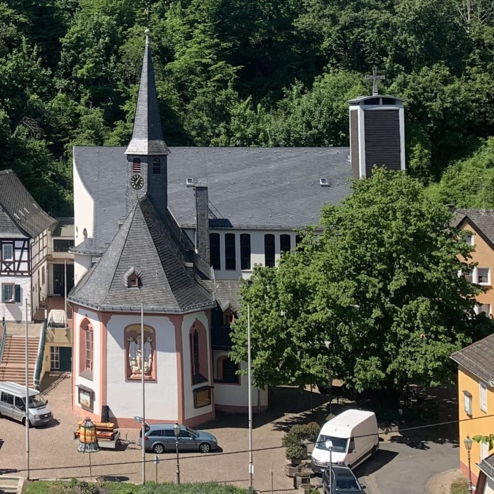 Фрауэнштайн –  ворота в Райнгау