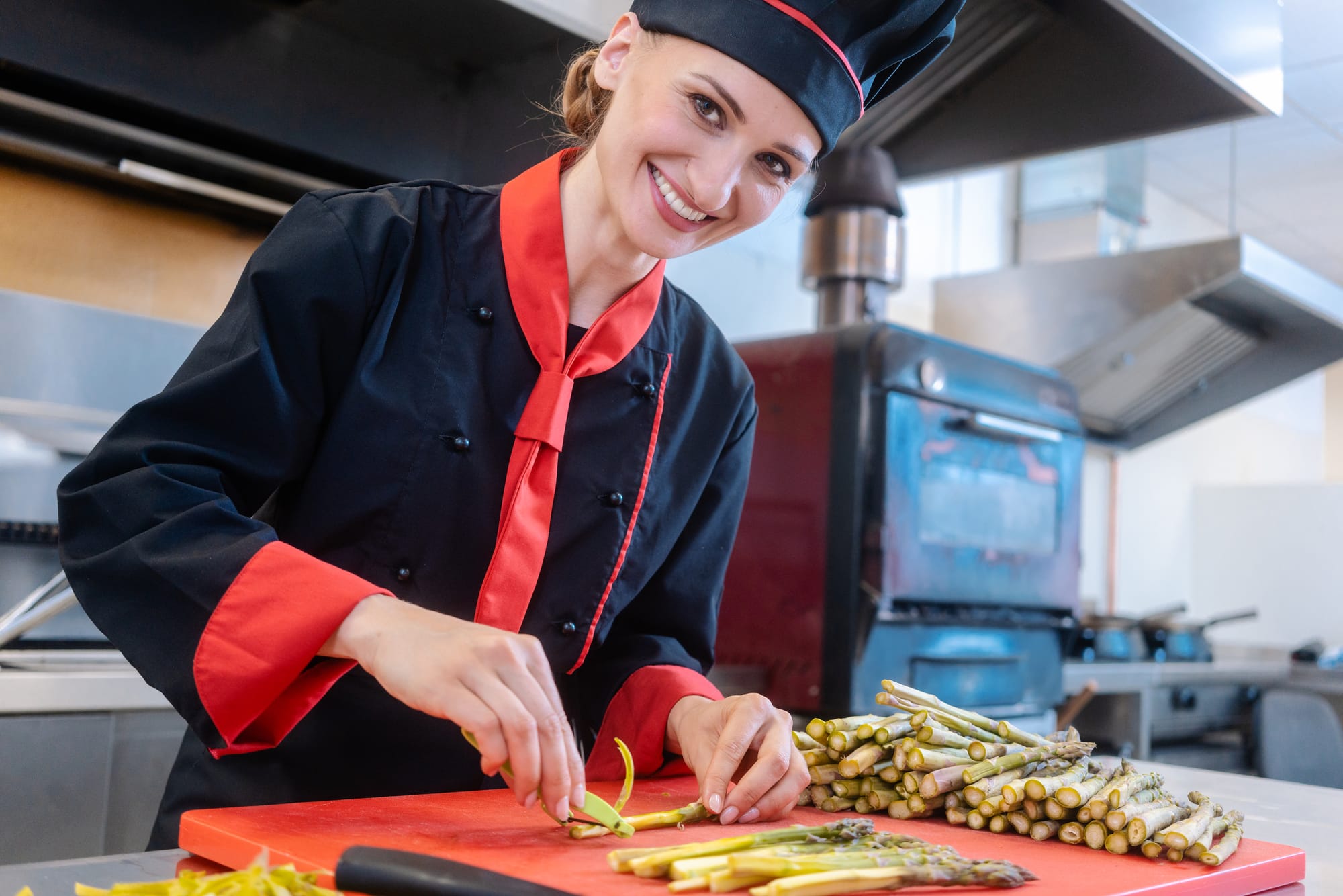 Спаржа по-немецки: как получить максимум удовольствия от королевского овоща