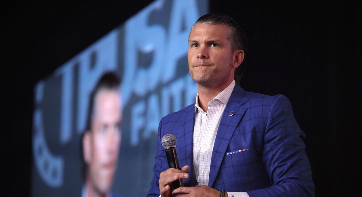 'Cobarde y despreciable': Pete Hegseth condenado por hundir un barco iraní indefenso