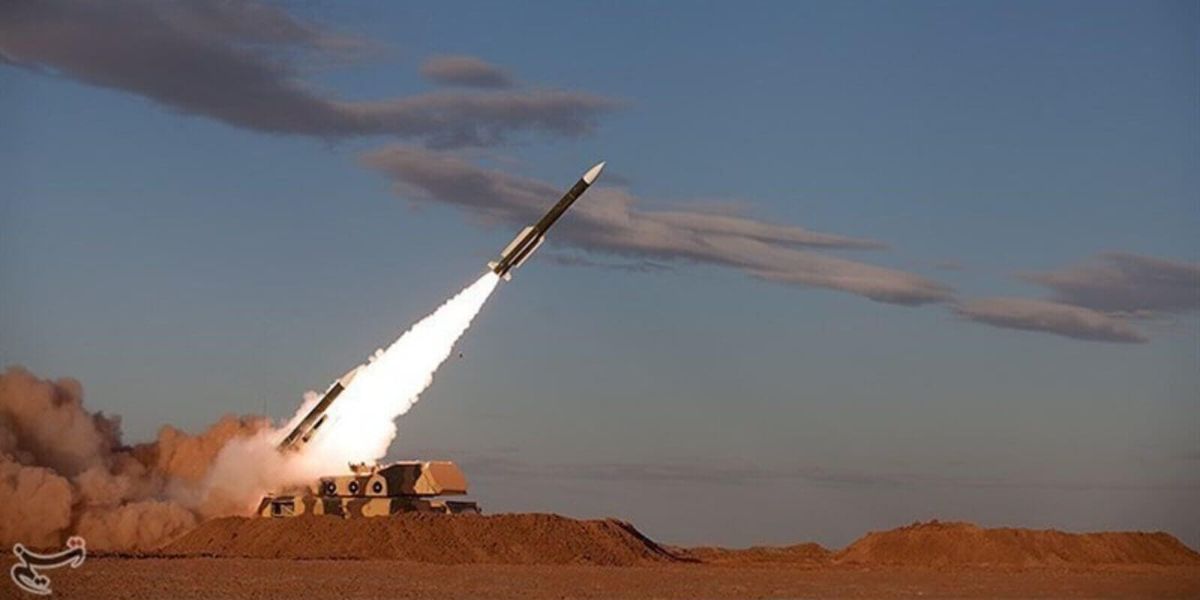 Irán obliga a buque anfibio estadounidense a retirarse al sur del océano Índico