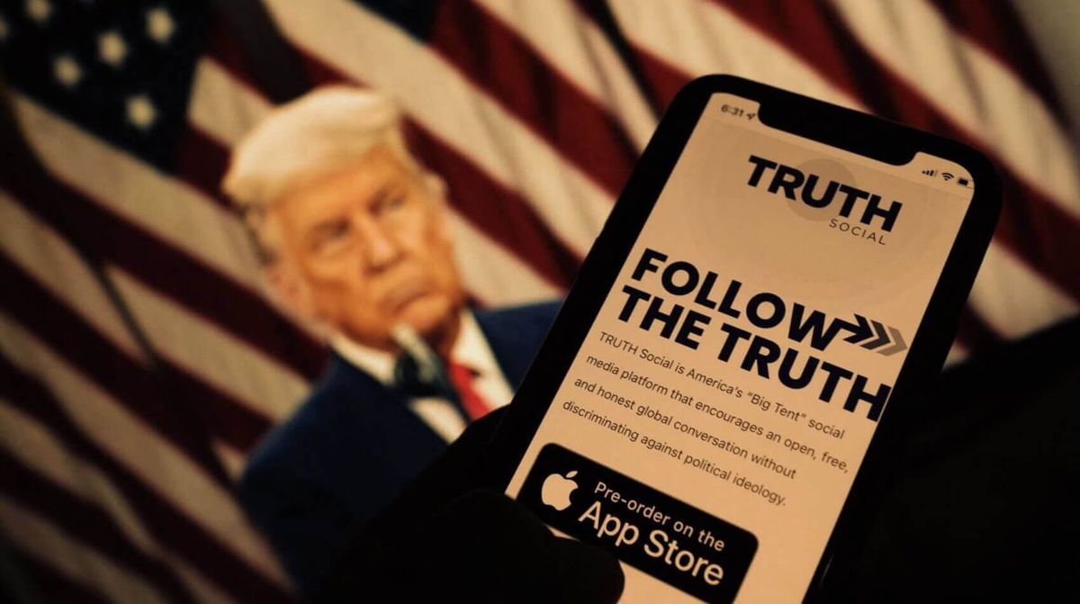 Dentro del bucle obsesivo-compulsivo de la máquina digital de ruido de Trump