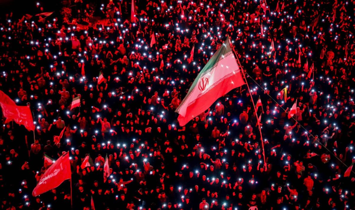 200 noches, una bandera