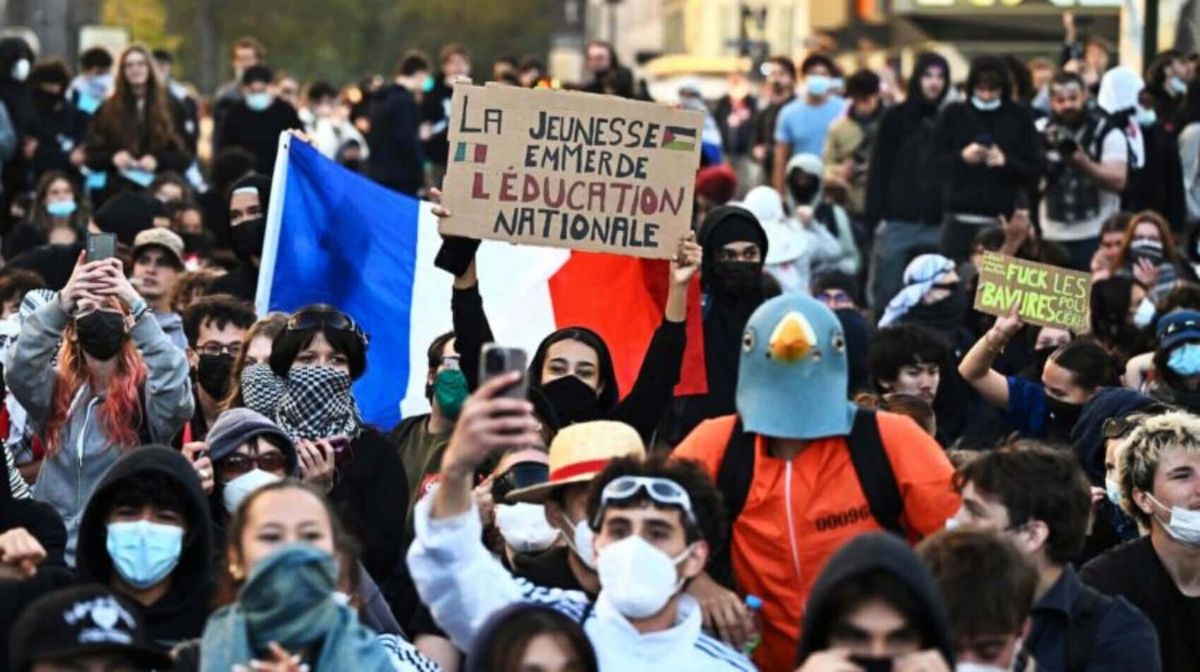 La rebelión juvenil contra el sistema empieza a ser global