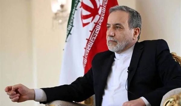 Araghchi advierte al mundo sobre la normalización del terrorismo sionista