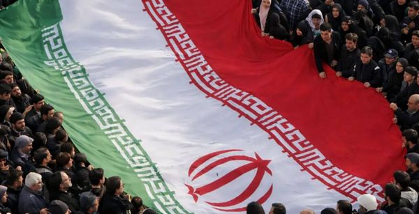 Irán tiene derecho a defenderse