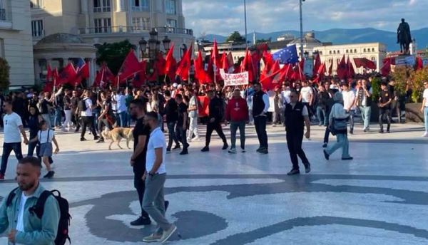 Paz congelada, resurgimiento de las divisiones: lo que realmente revelan los licenciados en Derecho de Macedonia