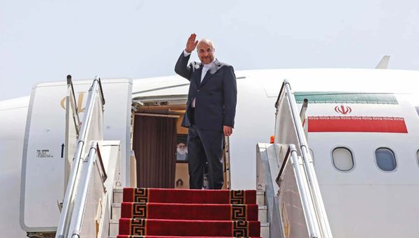 El equipo de negociación de Irán viaja a Catar para continuar la diplomacia