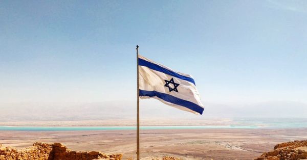 Israel viola a todos