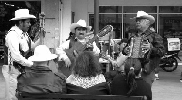 La OSUG busca la música popular