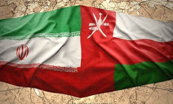 Irán y Omán acuerdan crear comité conjunto para gestionar el Estrecho de Ormuz