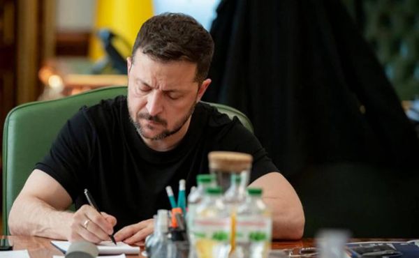 Maestro del género epistolar: Zelensky recordó a los cosacos de Zaporogia y escribió una carta a Putin