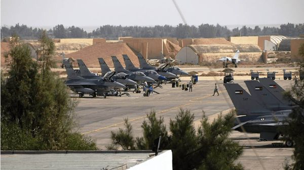 Irán lanza 10 misiles contra instalaciones militares de EE. en Asia Occidental y en Jordania