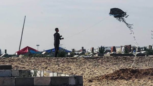El viento de los escombros: por qué las cometas de Gaza exigen solidaridad global
