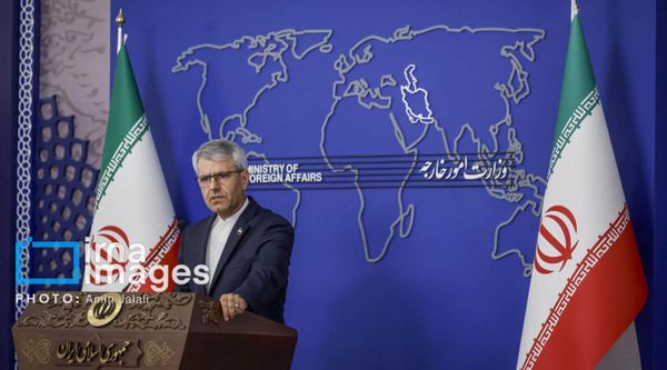 Baqaei: Los ataques defensivos de Irán fueron solo contra objetivos militares