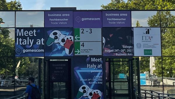 Surviving Gamescom B2B as a Solo Developer