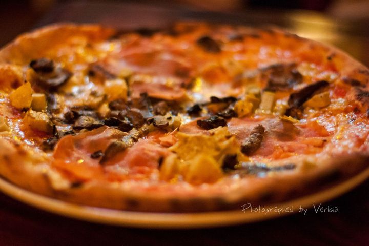 La Pizzeria Italian Pizza and Bar, Campbell, California