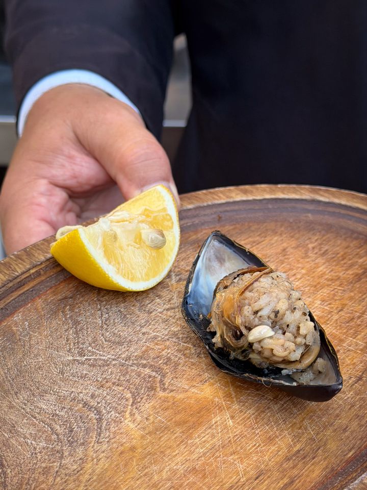 Kadıköy Midyecisi, Istanbul, Turkey