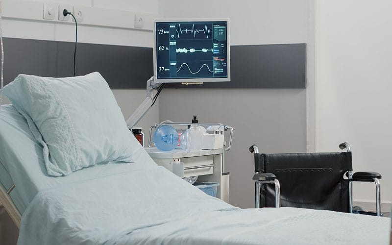 診間病床與醫療設備