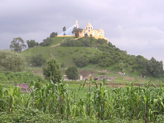 Cholula-pyramid
