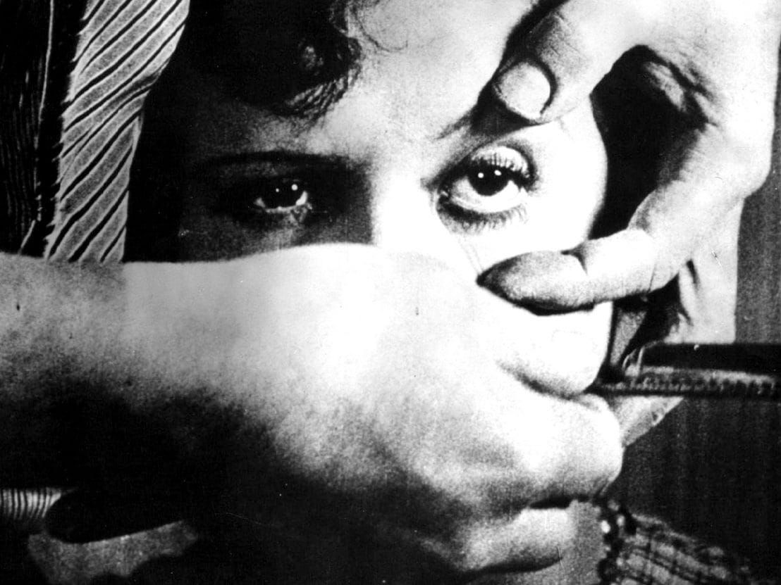 'Un Chien Andalou'