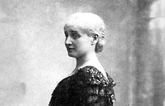 The Strange Case of Anna O.