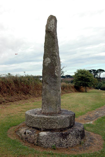 Fowey-Tristan's-Stone