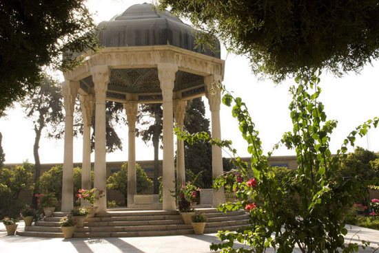 Tomb-of-Hafez