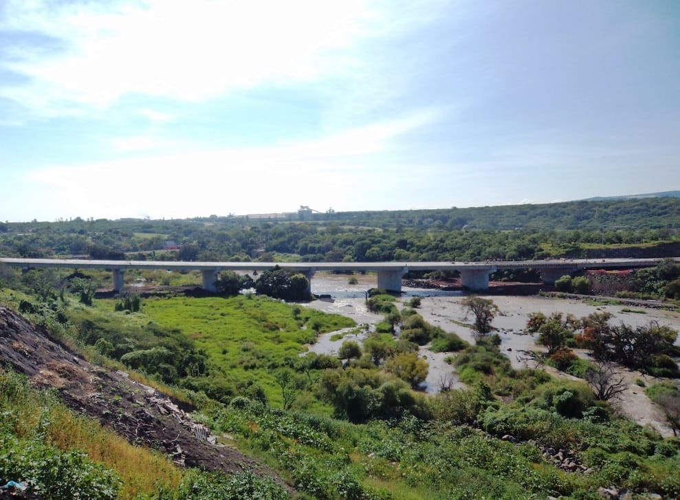 El Puente Viaducto sobre el Río Lerma en el Estado de México. Foto de Ulises Mexicano / Wikimedia Commons.
