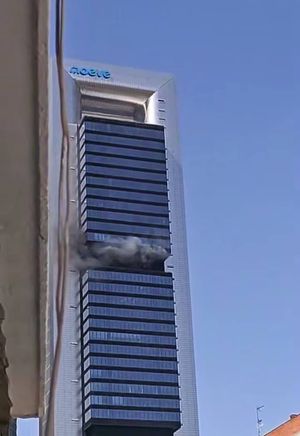 Fire breaks out at Spain’s second tallest building, Madrid’s Torre Moeve evacuated