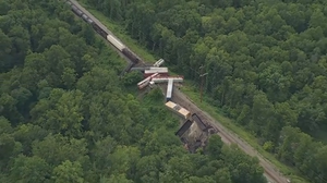 Train derailment prompts shelter-in-place in Pennsylvania