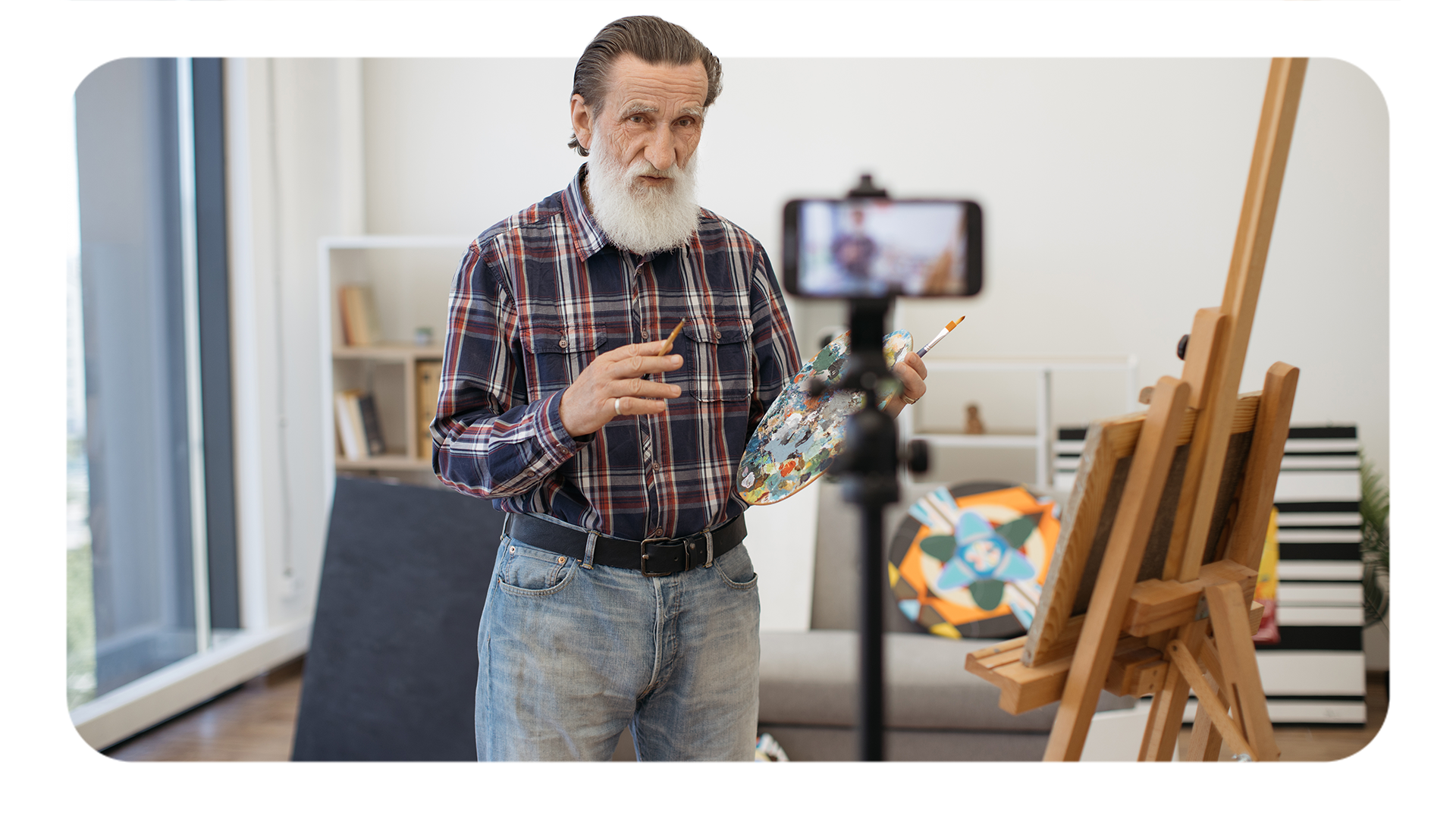 How to Build a Personal Brand as a Creator