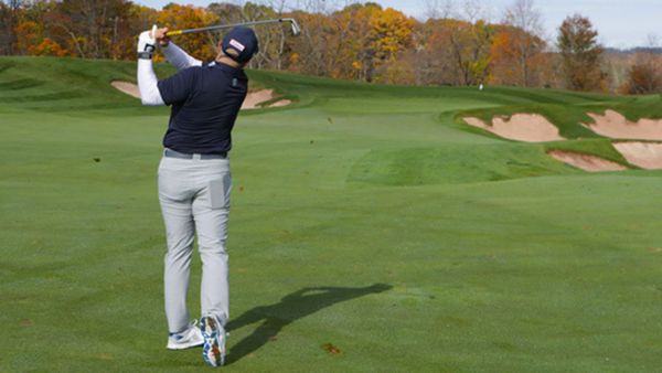 Want to Astound New Players? Secrets to Perfect Reverse Spins on the Golf Course