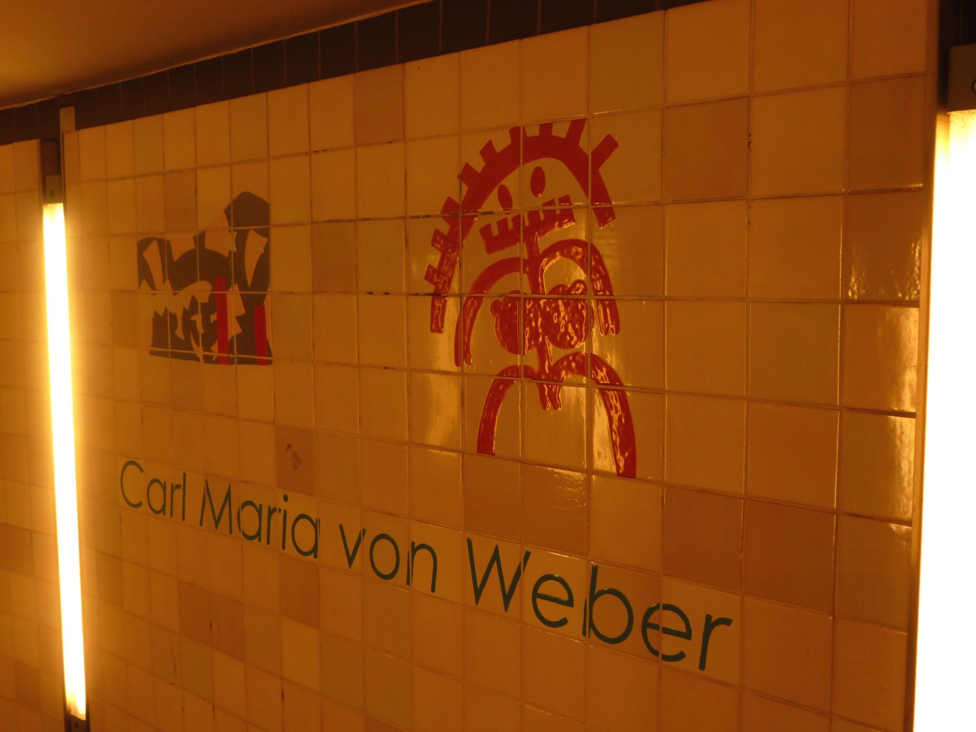 Deutsche Oper Berlin U-Bahnstation © IOCO Deutsche Oper Berlin U-Bahnstation © IOCO