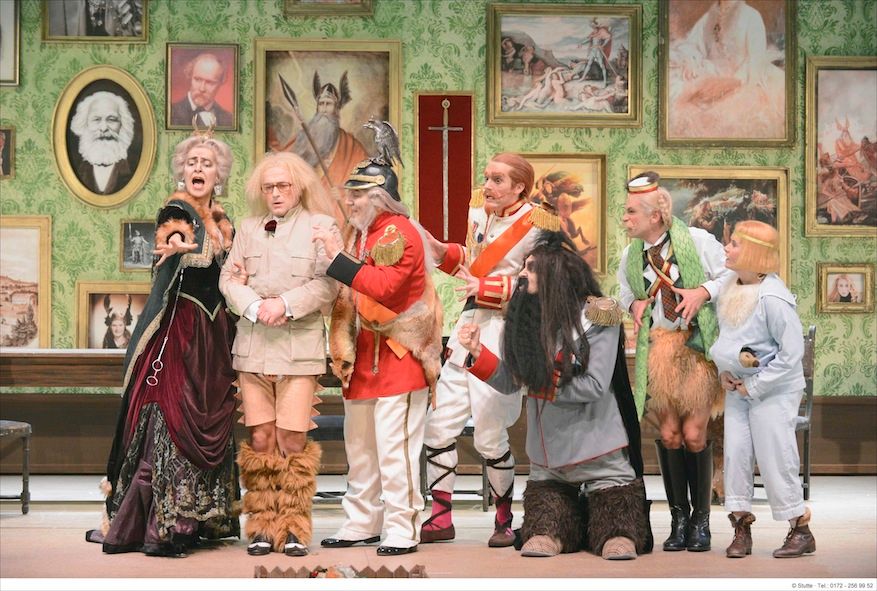 Theater Krefeld / Die lustigen Nibelungen © Matthias Stutte Theater Krefeld / Die lustigen Nibelungen © Matthias Stutte