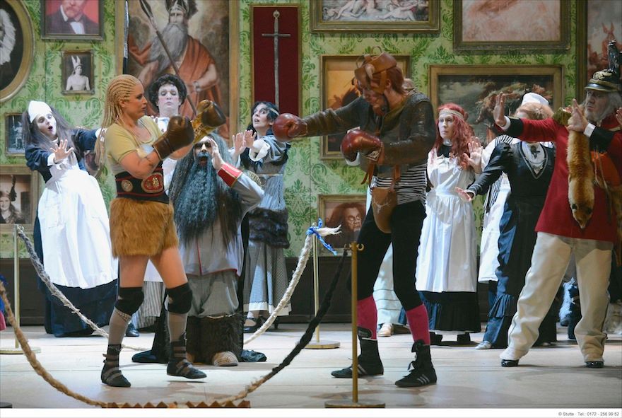 Theater Krefeld / Die lustigen Nibelungen © Matthias Stutte Theater Krefeld / Die lustigen Nibelungen © Matthias Stutte