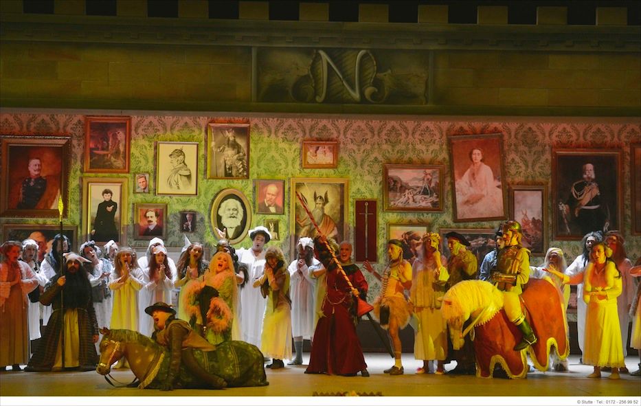 Theater Krefeld / Die lustigen Nibelungen © Matthias Stutte Theater Krefeld / Die lustigen Nibelungen © Matthias Stutte