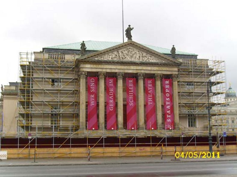 Staatsoper Unter den Linden / Man ist mal eben im Schiller Theater © IOCO Staatsoper Unter den Linden / Man ist mal eben im Schiller Theater © IOCO