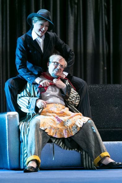 Gärtnerplatz Theater / Don Pasquale / Norina und Pasquale © Thomas Dashuber Gärtnerplatz Theater / Don Pasquale / Norina und Pasquale © Thomas Dashuber