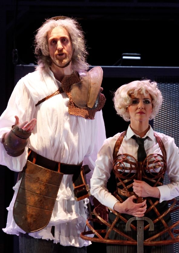 Theater Hagen / Don Quichotte Oper von Jules Massenet / Orlando Mason (Don Quichotte), Kristine Larissa Funkhauser (Dulcinea) / Fotos: Klaus Lefebvre, Rechte: theaterhagen Theater Hagen / Don Quichotte Oper von Jules Massenet / Orlando Mason (Don Quichotte), Kristine Larissa Funkhauser (Dulcinea) / Fotos: Klaus Lefebvre, Rechte: theaterhagen