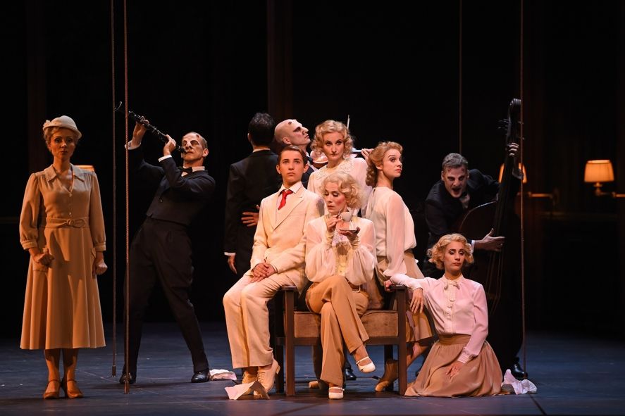 Deutsche Oper am Rhein / Death in Venice © Hans-Joerg Michel