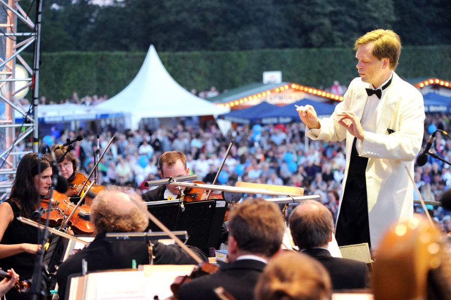 Staatstheater Kassel / HNA-Open-Air-Konzert © N.-Klinger Staatstheater Kassel / HNA-Open-Air-Konzert © N.-Klinger