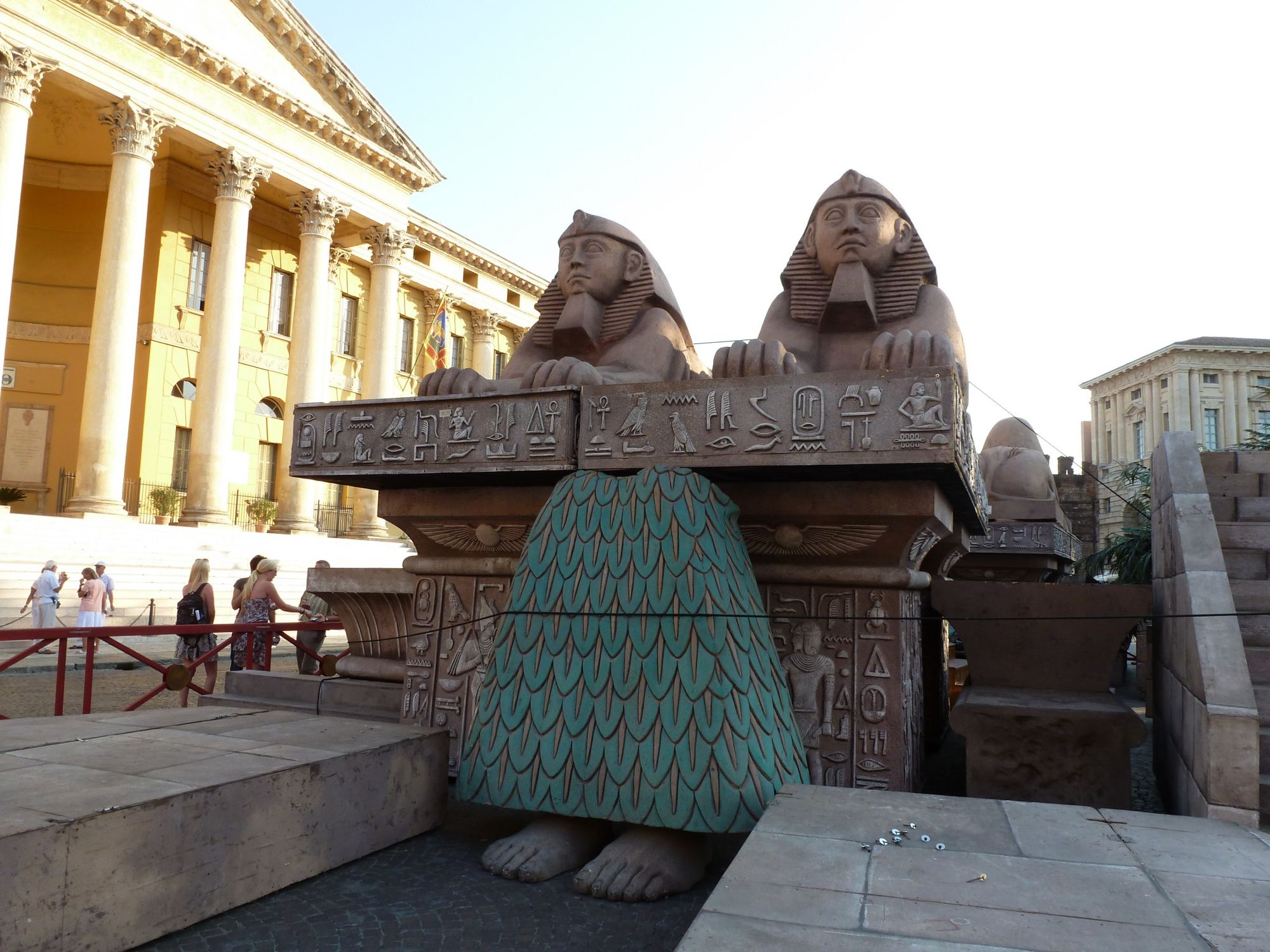 Monumantale AIDA Kulissen in Verona © IOCO Monumantale AIDA Kulissen in Verona © IOCO