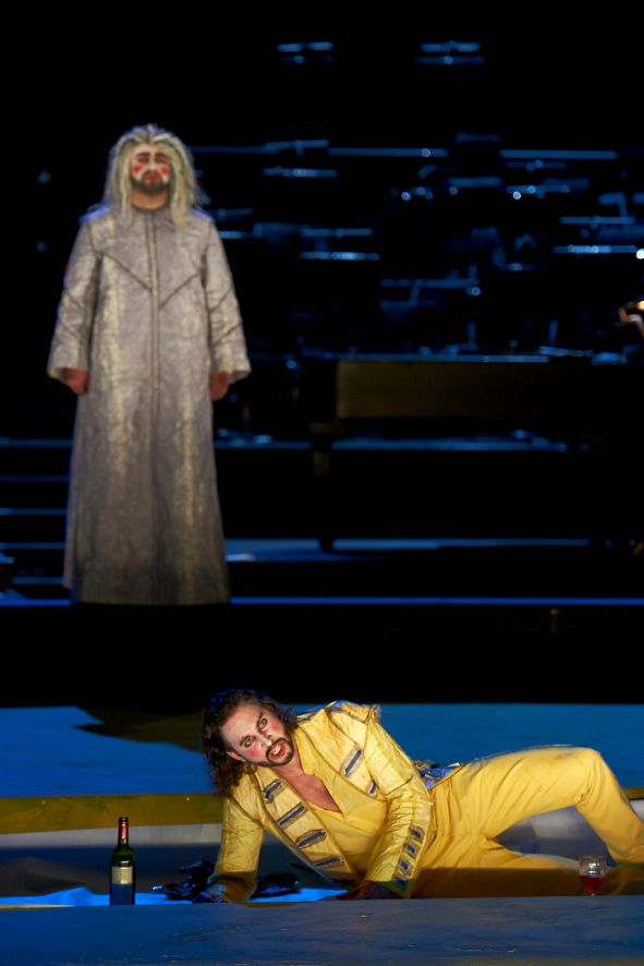 Wuppertaler Bühnen / Don Giovanni und Komtur © Uwe Stratmann Wuppertaler Bühnen / Don Giovanni und Komtur © Uwe Stratmann